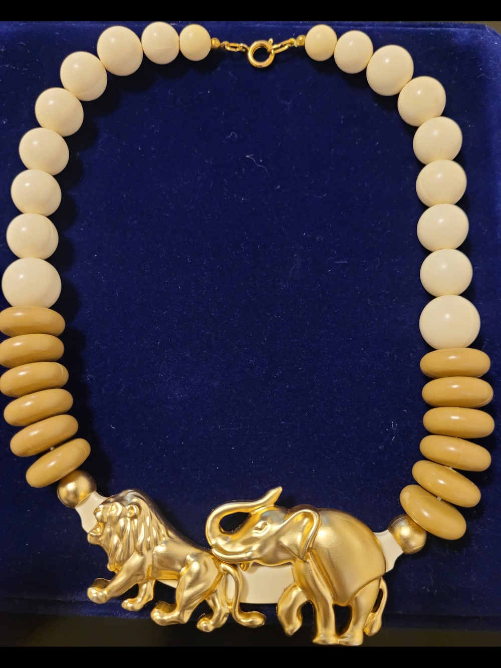 Source Unknown Gold Animal Pendant Bead Necklace - Cream and Tan